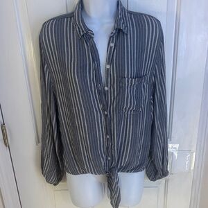 American Eagle Outfitters Blue and White Striped Shirt